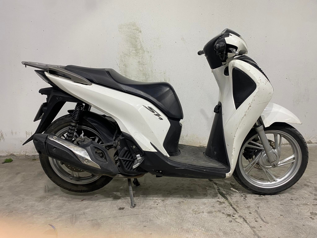 Honda SH giá thấp kỷ lục Nên vội mua ngay